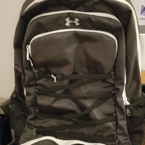 Under armour backpack - Picture 1 of 1